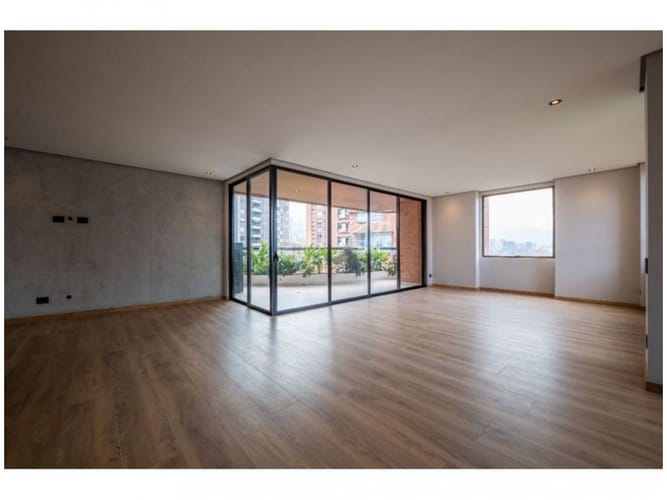 Apartamento de 2 alcobas en venta en Provenza, Medellín, 211 m² · foto 8 de 19