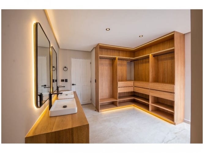 Apartamento de 2 alcobas en venta en Provenza, Medellín, 211 m² · foto 10 de 19