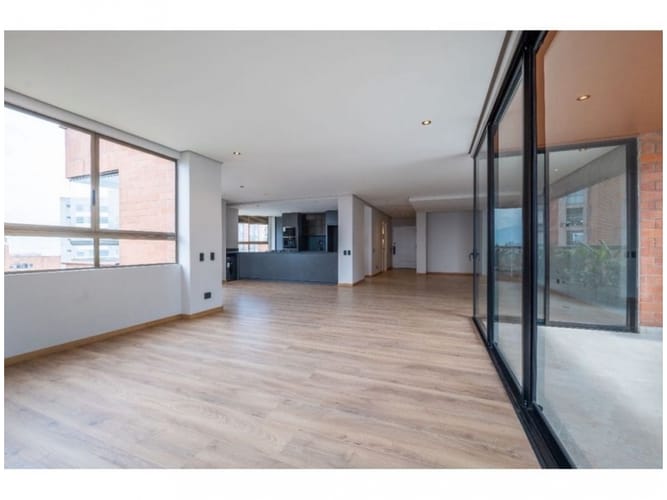 Apartamento de 2 alcobas en venta en Provenza, Medellín, 211 m² · foto 12 de 19