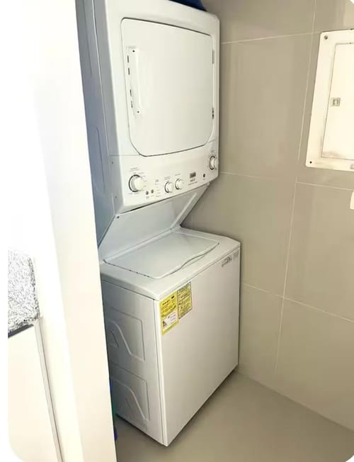 Apartamento de 1 alcoba en venta en Bocagrande, Cartagena, 66 m² · foto 16 de 18