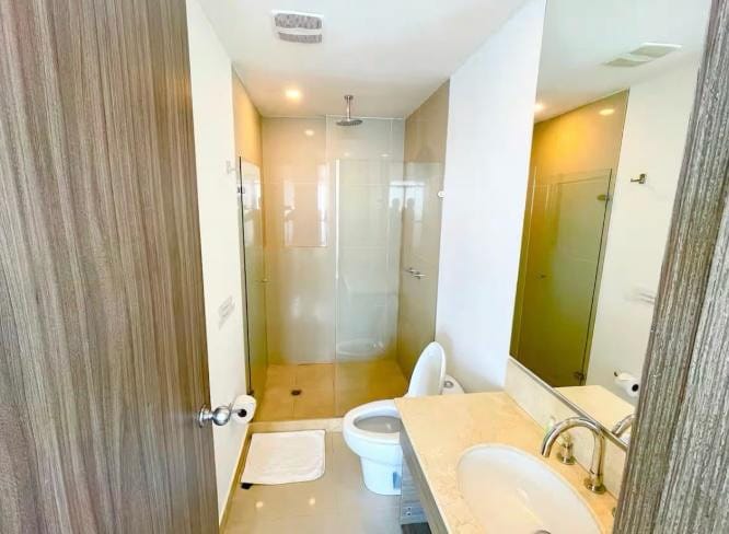 Apartamento de 1 alcoba en venta en Bocagrande, Cartagena, 66 m² · foto 17 de 18