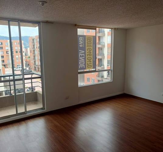 Apartamento de 3 alcobas en venta en Verganzo, Tocancipá, 55 m² · foto 4 de 21