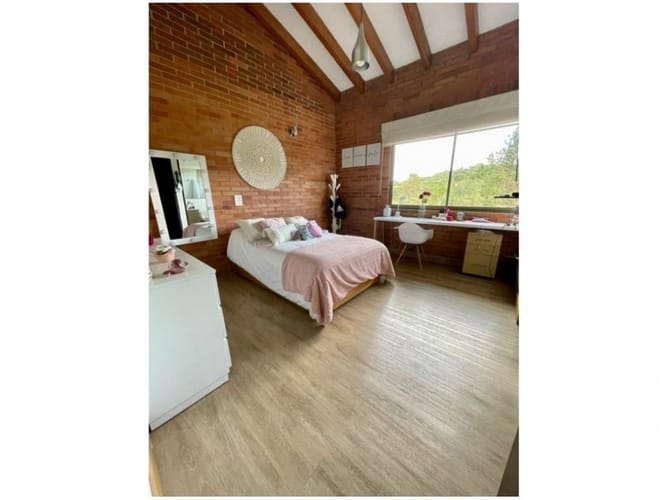 Casa de 4 alcobas en venta en Loma Del Escobero, Envigado, 515 m² · foto 8 de 18