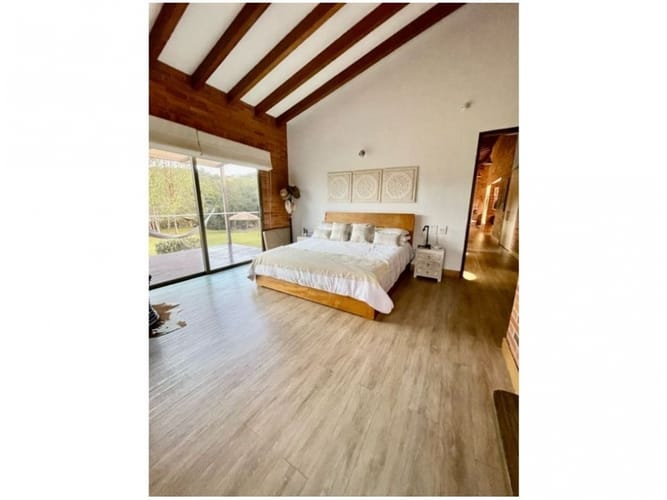 Casa de 4 alcobas en venta en Loma Del Escobero, Envigado, 515 m² · foto 11 de 18