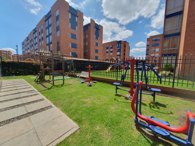 Apartamento de 3 alcobas en venta en Gran Granada, Bogotá, 66 m² · foto 5 de 24