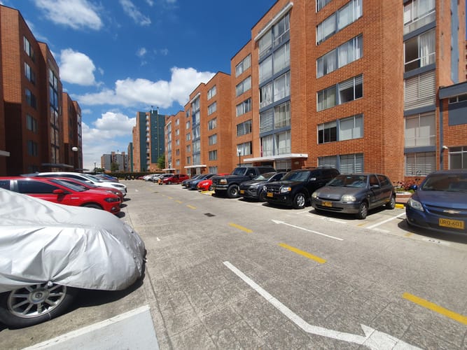 Apartamento de 3 alcobas en venta en Gran Granada, Bogotá, 66 m² · foto 7 de 24