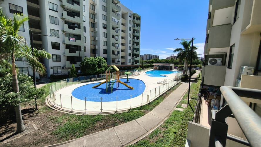 Apartamento de 3 alcobas en arriendo en Ricaurte, Ricaurte, 77 m² · foto 2 de 12