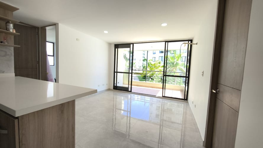 Apartamento de 3 alcobas en arriendo en Ricaurte, Ricaurte, 77 m² · foto 3 de 12