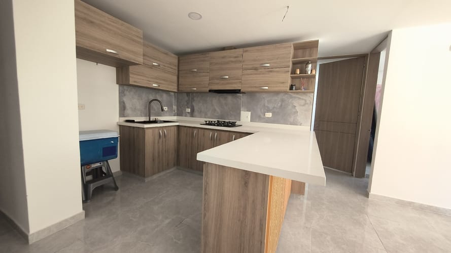 Apartamento de 3 alcobas en arriendo en Ricaurte, Ricaurte, 77 m² · foto 8 de 12