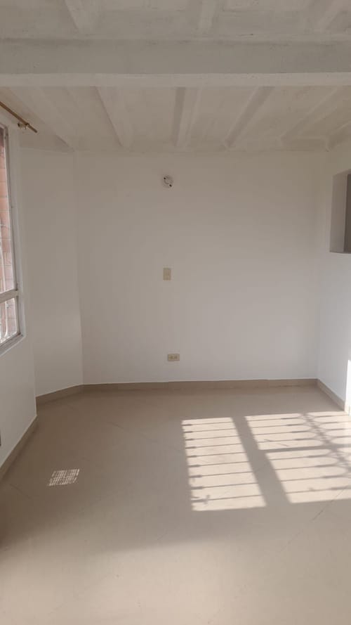Casa de 3 alcobas en arriendo en San Mateo, Soacha, 65 m² · foto 2 de 17