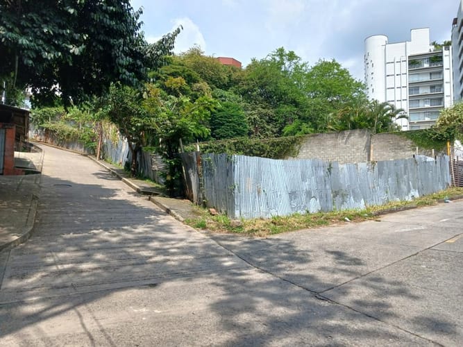Lote en venta en Bellavista, Cali, 800 m² · foto 4 de 24