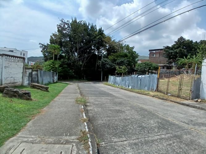 Lote en venta en Bellavista, Cali, 800 m² · foto 10 de 24