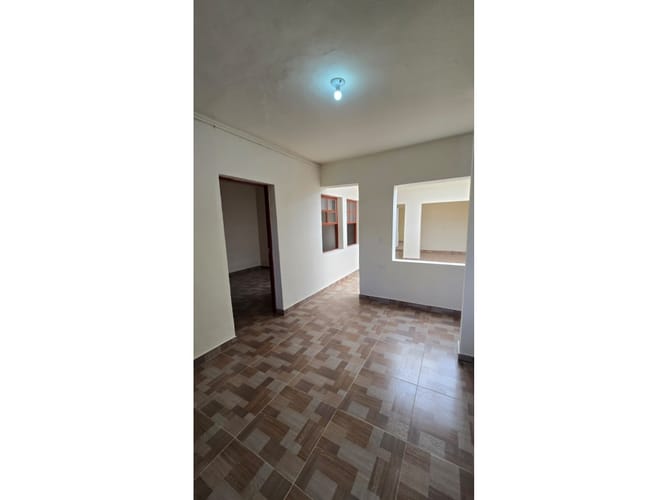 Casa de 5 alcobas en arriendo en Las Mercedes, Itagüí, 110 m² · foto 3 de 24