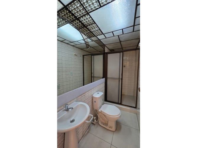 Casa de 5 alcobas en arriendo en Las Mercedes, Itagüí, 110 m² · foto 17 de 24