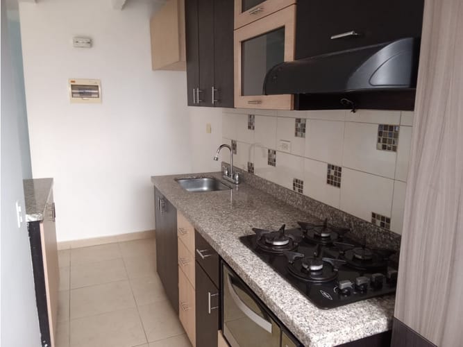 Apartaestudio en arriendo en Calasanz, Medellín, 60 m² · foto 3 de 24