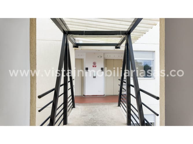 Apartamento de 3 alcobas en venta en La Francia, Manizales, 47 m² · foto 19 de 23