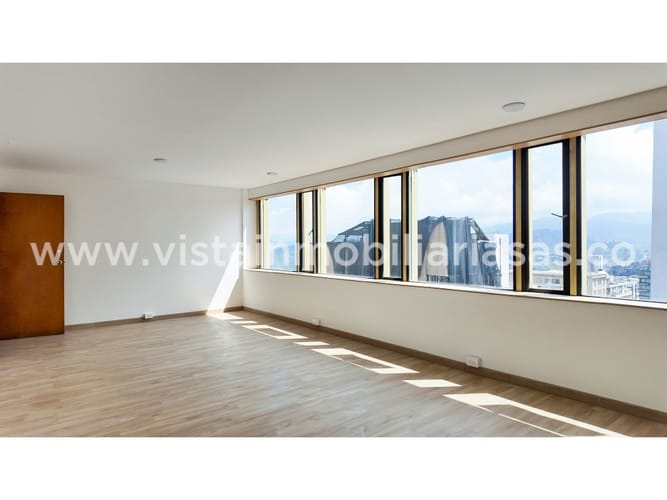 Oficina en venta en El Centro, Manizales, 33 m² · foto 3 de 3