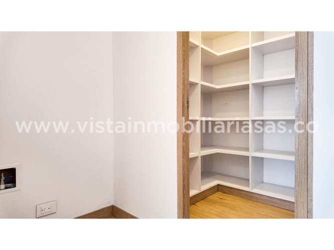 Apartamento de 3 alcobas en arriendo en Los Laureles, Manizales, 100 m² · foto 3 de 24