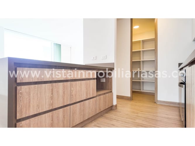 Apartamento de 3 alcobas en arriendo en Los Laureles, Manizales, 100 m² · foto 13 de 24