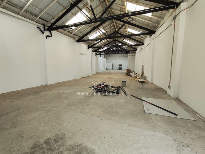 Bodega en arriendo en Boston, Medellín, 360 m² · foto 9 de 10