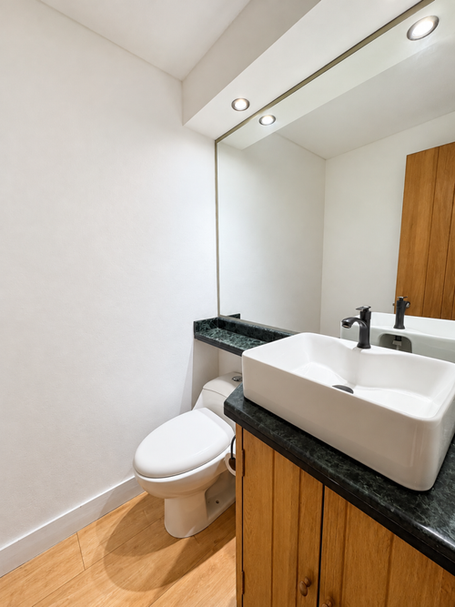 Apartamento de 2 alcobas en arriendo en Santa Barbara Central, Bogotá, 95 m² · foto 6 de 16