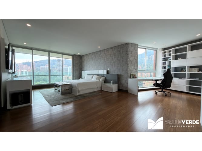 Apartamento de 3 alcobas en venta en Las Lomas, Medellín, 406 m² · foto 15 de 24