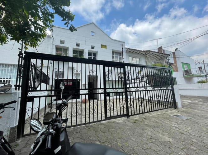 Consultorio en arriendo en San Vicente, Cali, 25 m² · foto 13 de 15