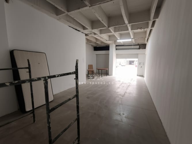 Local en arriendo en Estacion Villa, Medellín, 105 m² · foto 7 de 12