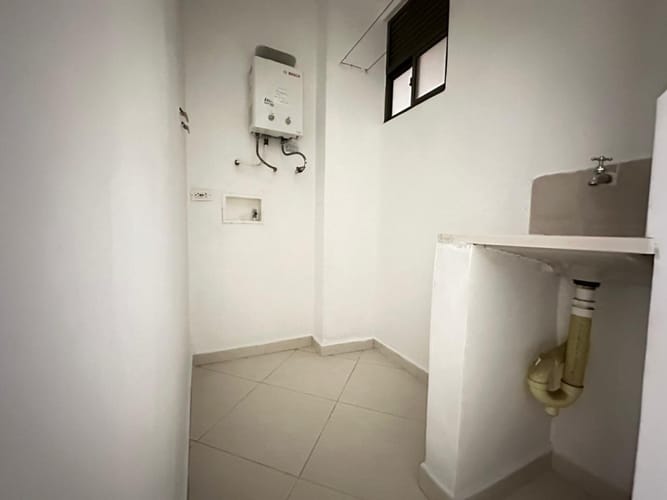 Apartamento de 1 alcoba en arriendo en Santa Ana, Sabaneta, 55 m² · foto 7 de 11