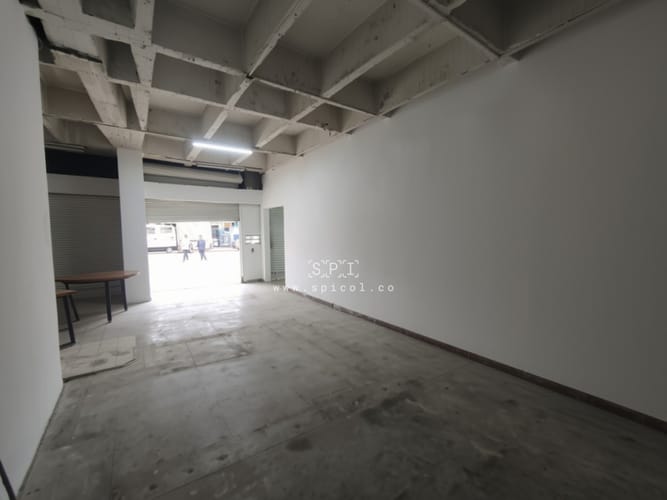 Local en arriendo en Estacion Villa, Medellín, 105 m² · foto 10 de 12