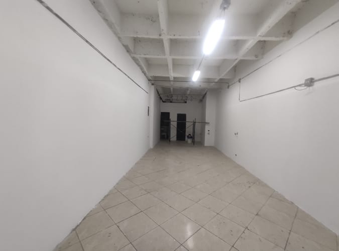 Local en arriendo en Estacion Villa, Medellín, 62 m² · foto 3 de 10