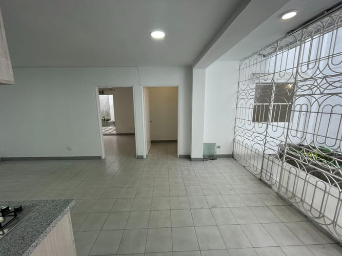 Edificio en venta en San Vicente, Cali, 330 m² · foto 6 de 17