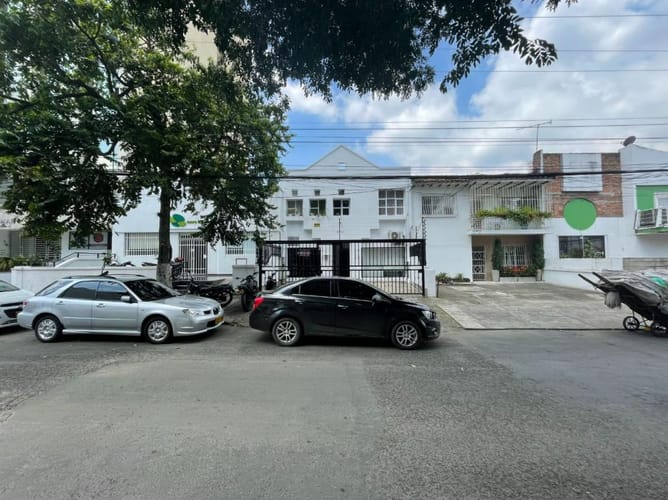 Edificio en venta en San Vicente, Cali, 330 m² · foto 15 de 17