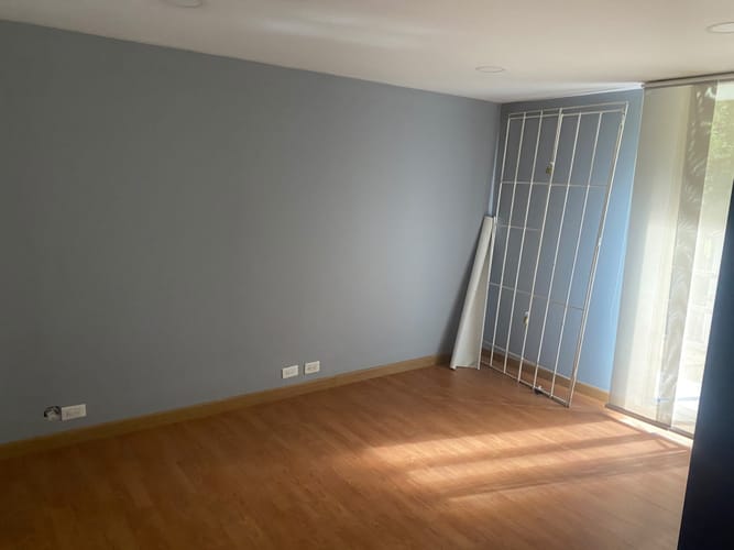 Apartamento de 3 alcobas en venta en Verbenal San Antonio, Bogotá, 72 m² · foto 8 de 16