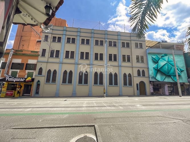 Oficina en arriendo en Boston, Medellín, 4000 m² · foto 9 de 20