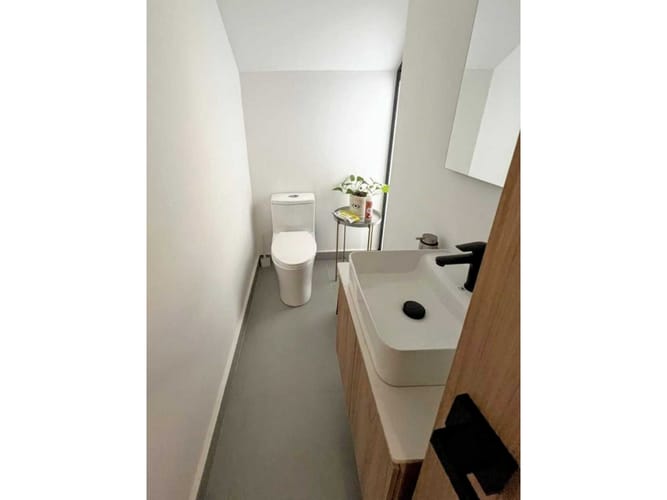 Casa de 3 alcobas en venta en Laureles Nogal, Medellín, 192 m² · foto 9 de 13