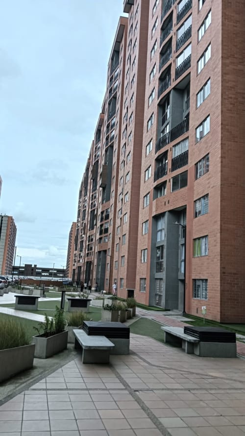 Apartamento de 3 alcobas en venta en Fontibon, Bogotá, 41 m² · foto 10 de 12