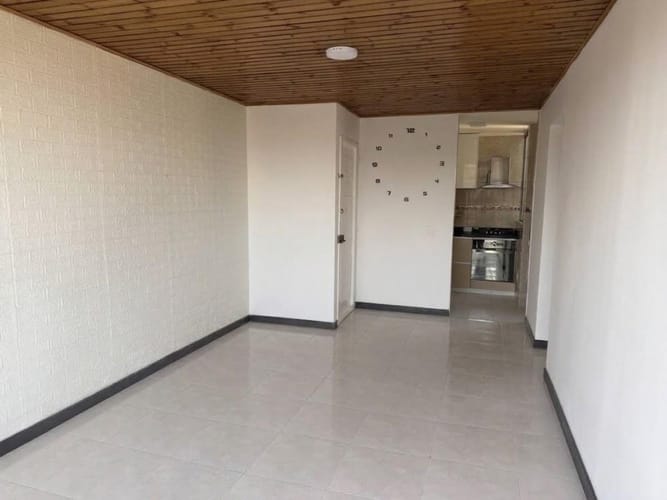 Apartamento de 3 alcobas en venta en Modelia, Bogotá, 64 m² · foto 2 de 24