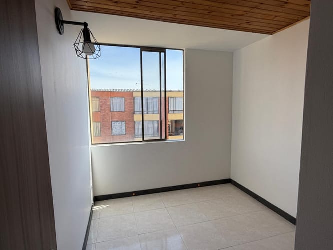 Apartamento de 3 alcobas en venta en Modelia, Bogotá, 64 m² · foto 8 de 24