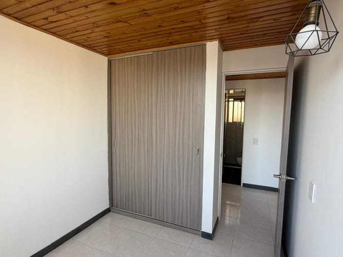 Apartamento de 3 alcobas en venta en Modelia, Bogotá, 64 m² · foto 9 de 24