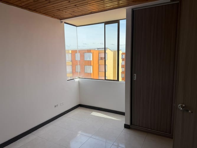 Apartamento de 3 alcobas en venta en Modelia, Bogotá, 64 m² · foto 14 de 24