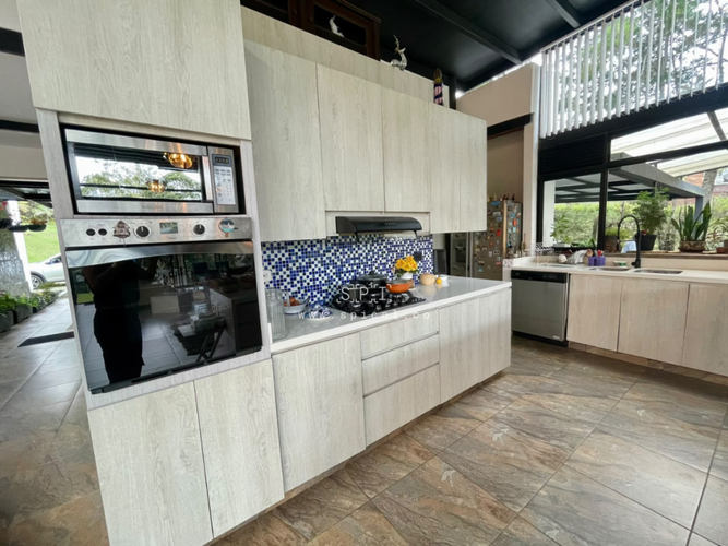 Casa de 3 alcobas en arriendo en El Capiro, Rionegro, 400 m² · foto 10 de 24