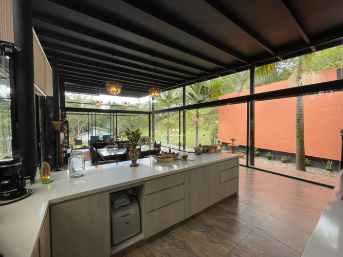 Casa de 3 alcobas en arriendo en El Capiro, Rionegro, 400 m² · foto 11 de 24