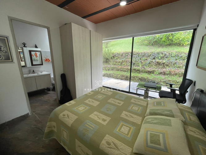 Casa de 3 alcobas en arriendo en El Capiro, Rionegro, 400 m² · foto 19 de 24