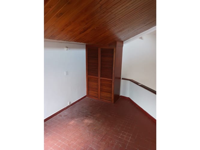 Casa de 3 alcobas en venta en Casiano, Floridablanca, 240 m² · foto 5 de 20