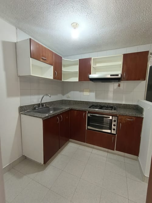 Apartamento de 3 alcobas en arriendo en Pontevedra, Bogotá, 65 m² · foto 5 de 14