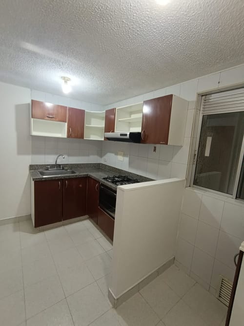 Apartamento de 3 alcobas en arriendo en Pontevedra, Bogotá, 65 m² · foto 6 de 14