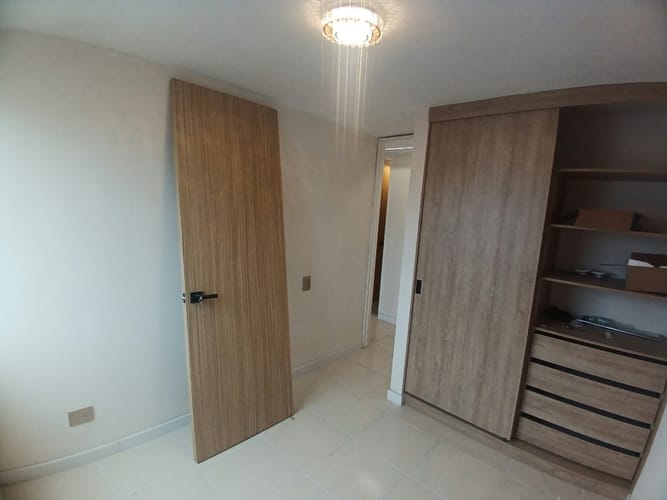 Apartamento de 3 alcobas en venta en Caney, Cali, 60 m² · foto 2 de 24