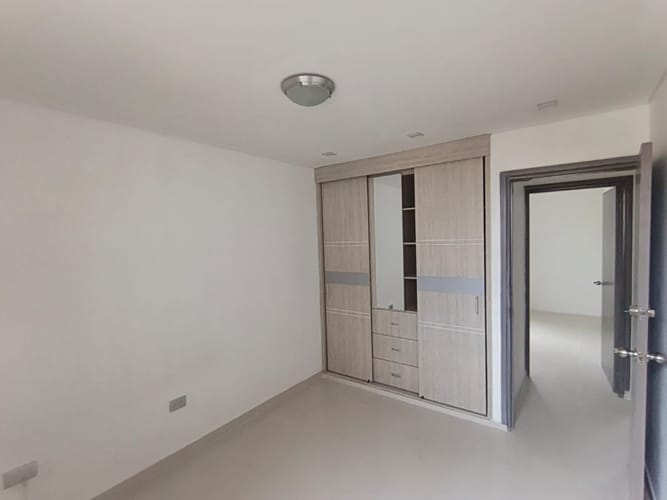 Apartamento de 4 alcobas en arriendo en Pasoancho, Cali, 55 m² · foto 20 de 24