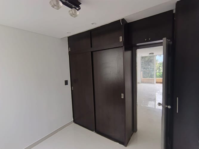 Apartamento de 4 alcobas en arriendo en Pasoancho, Cali, 55 m² · foto 23 de 24